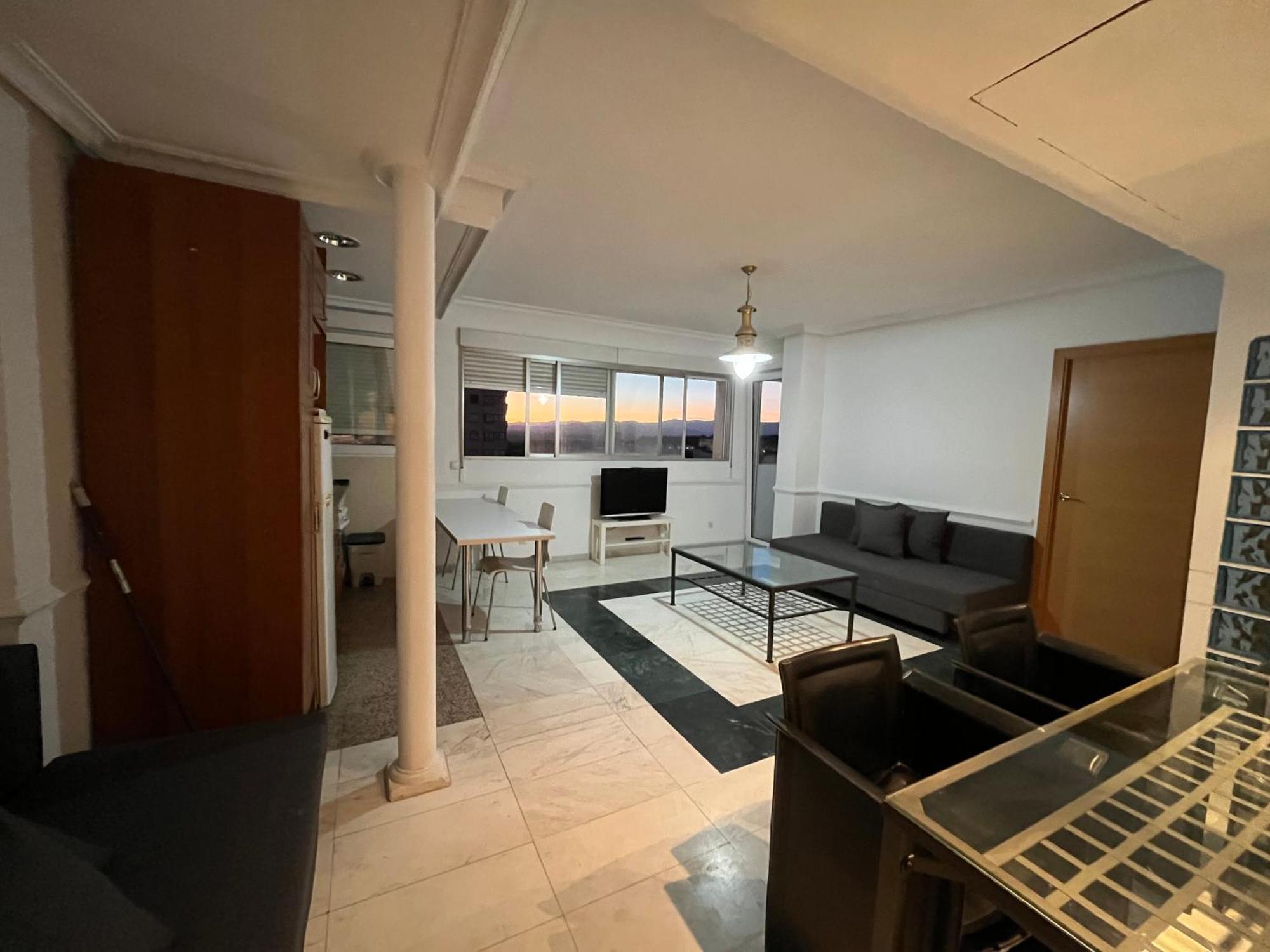 Pisos Con Piscina De Temporada Corta Estancia Madrid Eksteriør bilde